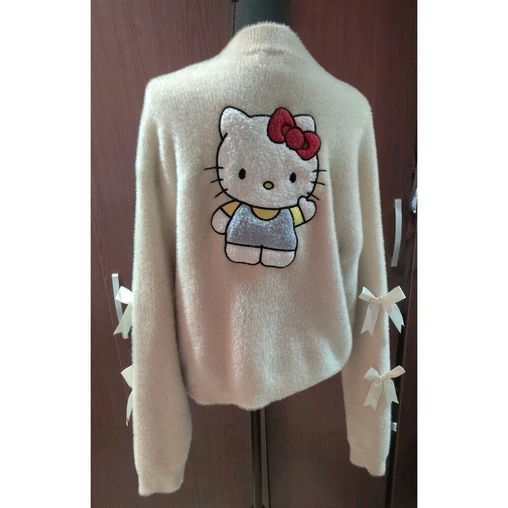 Women's Hello Kitty Graphic Cardigan Size Medium Cream Blush Soft - Picture 5 of 14